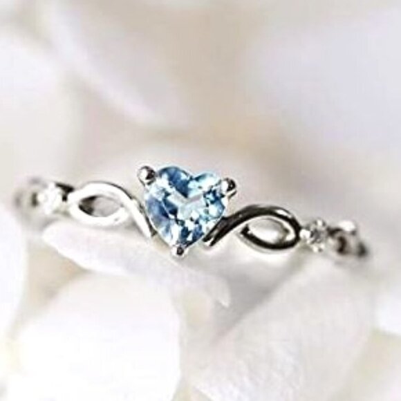 🔥Gorgeous Cute Heart Shaped 925 Silver Blue Diamond Ring for Women, F017 - Picture 1 of 7